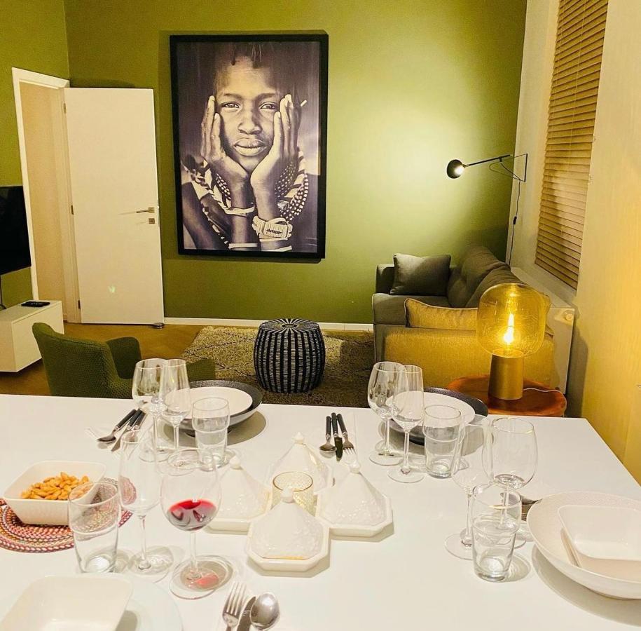 Room Engine Residence Антверпен Екстериор снимка